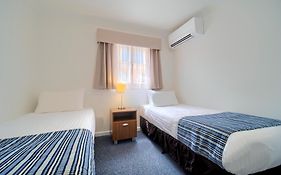 Albany Motel & Apartments